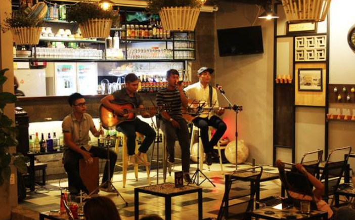 Lắp đặt âm thanh quán cafe - Loa nghe nhạc quán cafe