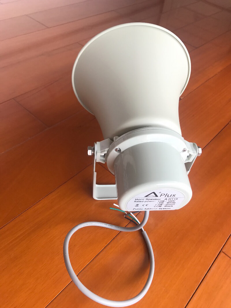 Mặt sau loa phóng thanh A-H115